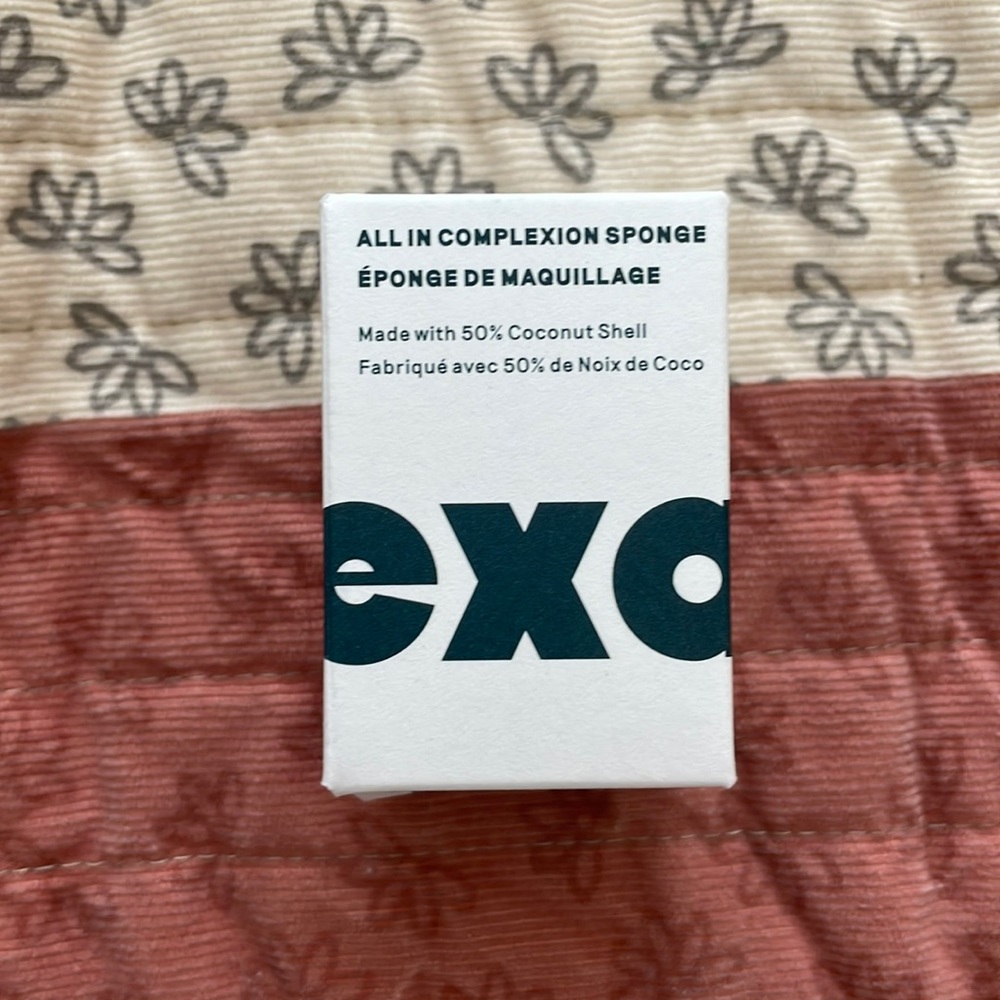 Exa Complexion Sponge